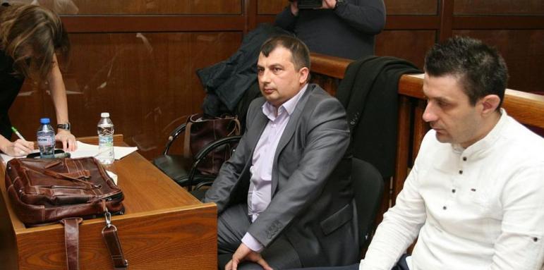 2,6 г. условно за кмета на Септември